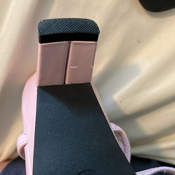 C.B. Collections sandals. - Picture 6 of 8